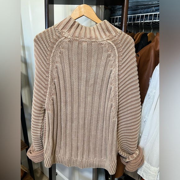 FREE PEOPLE Knit Sweater - Picture 6 of 7